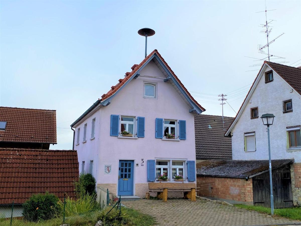 Вилла Altes Rathaus Leibertingen Экстерьер фото